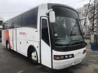 Автобусом МЕРСЕДЕС  56  мест.