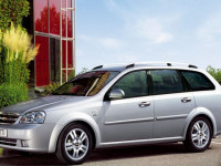 Аренда авто Chevrolet Lacetti универсал с водителем в Днепре