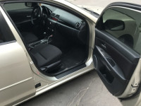Аренда авто Mazda 3 с водителем Херсон