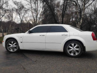 Аренда авто Chrysler 300c с водителем Запорожье