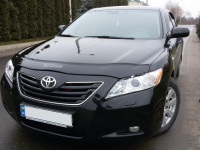 Оренда автомобілів Toyota Camry з водіями