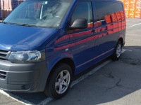 Оренда мікроавтобуса Volkswagen T5 з водієм Ужгород