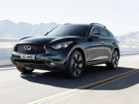 Аренда авто Infiniti qx70 с водителем Киев