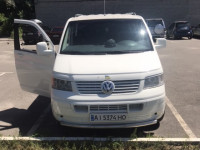 Заказ микроавтобуса Volkswagen T5 пассажирский (7 мест) с водителем Киев