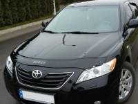 Оренда автомобілів Toyota Camry з водіями