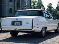 Аренда автомобиля Cadillac Fleetwood с водителем Киев