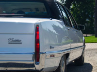 Аренда автомобиля Cadillac Fleetwood с водителем Киев