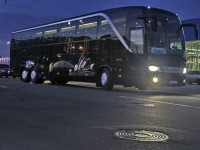 Пассажирские перевозки Чернигов. Заказ автобуса VIP Setra417 с водителем