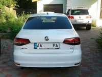 Volkswagen Jetta в аренду с водителем Киев