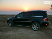 Mercedes Benz GL550