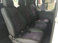 Заказ микроавтобуса Renault Trafic с водителем в Харькове