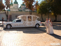 карета лимузин CHRYSLER 300C