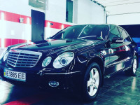 Mercedes E211 VIP TAXI