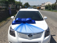 Оренда авто Toyota avensis з водієм Мукачево