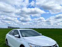 Авто Toyota Camry для комфортных поездок