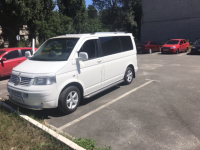 Заказ микроавтобуса Volkswagen T5 пассажирский (7 мест) с водителем Киев