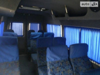 Микроавтобус Мерседес Спринтер 18