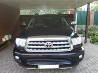 Аренда Toyota Sequoia Platinum Киев и область (с водителем)