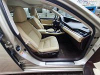 Пасажирські перевезення Mercedes Lexus ES